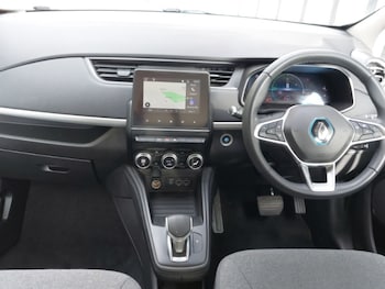 Used Renault Zoe 2021 for sale - 76294210: Photo 2