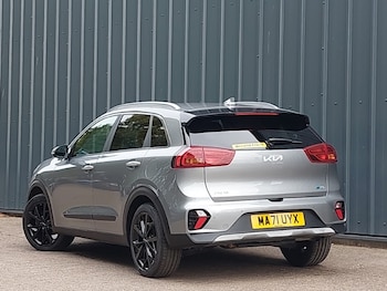 Used Kia Niro 2021 for sale - 76354397: Photo