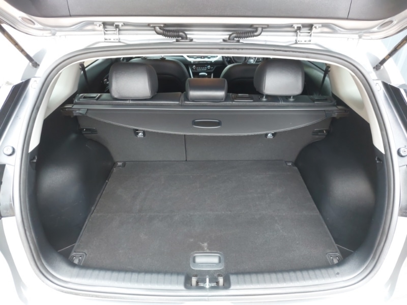 Used Kia Niro 2021 for sale - 76354397: Photo 8