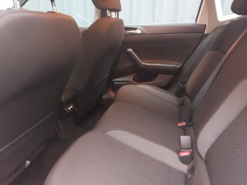 Used Volkswagen Polo 2022 for sale - 76713549: Photo 6