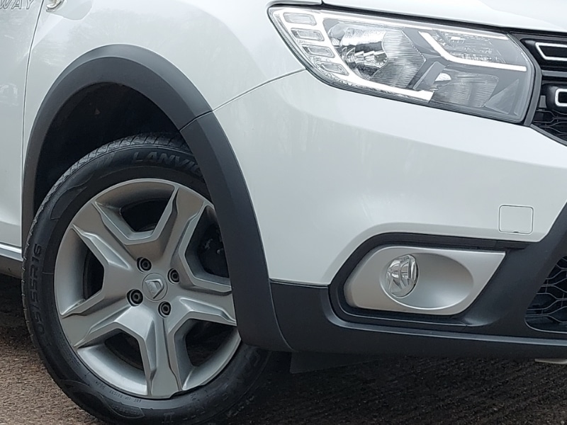 Used Dacia Sandero Stepway 2019 for sale - 78125782: Photo 9