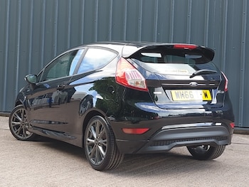 Used Ford Fiesta 2016 for sale - 78735761: Photo