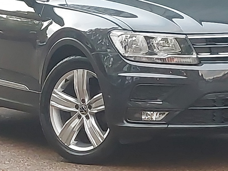 Used Volkswagen Tiguan 2020 for sale - 76498228: Photo 9