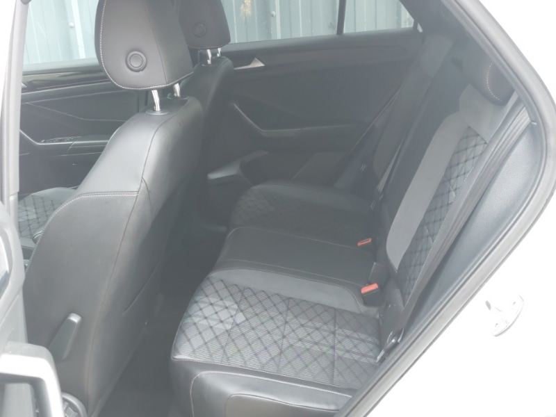 Used Volkswagen T-Roc 2023 for sale - 76208552: Photo 6