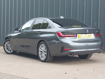 Used BMW 3 Series 2022 for sale - 76233698: Photo