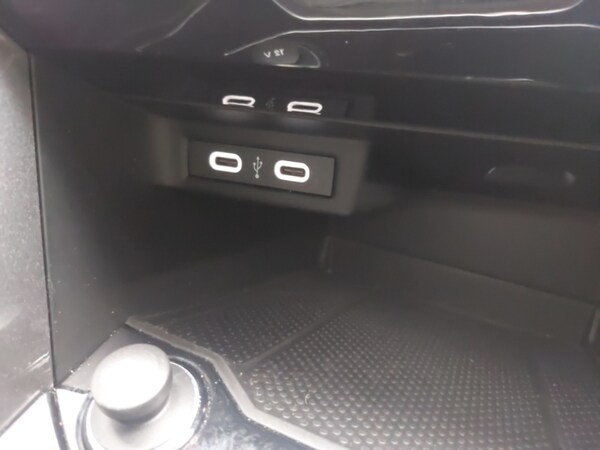 Used Volkswagen T-Roc 2023 for sale - 76166127: Photo 19
