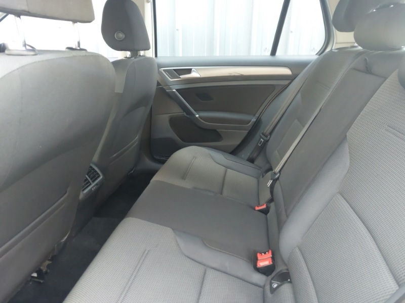 Used Volkswagen Golf 2017 for sale - 78013588: Photo 6