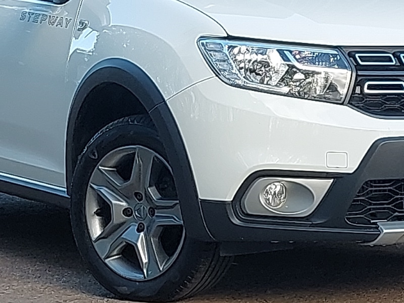 Used Dacia Sandero Stepway 2019 for sale - 76579531: Photo 9