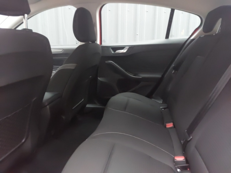 Used Ford Focus 2022 for sale - 76589380: Photo 6