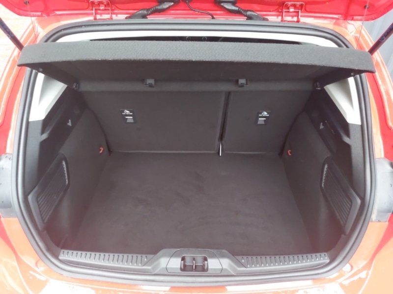 Used Ford Focus 2022 for sale - 76589380: Photo 8