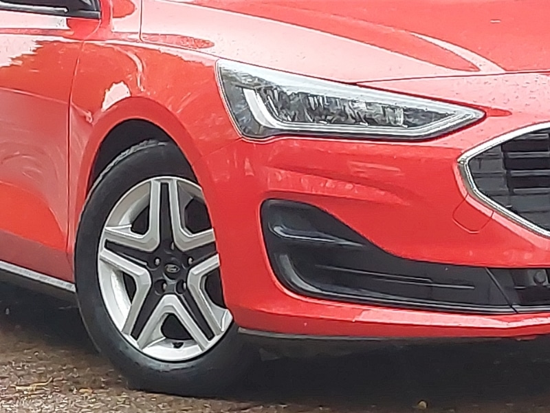 Used Ford Focus 2022 for sale - 76589380: Photo 9