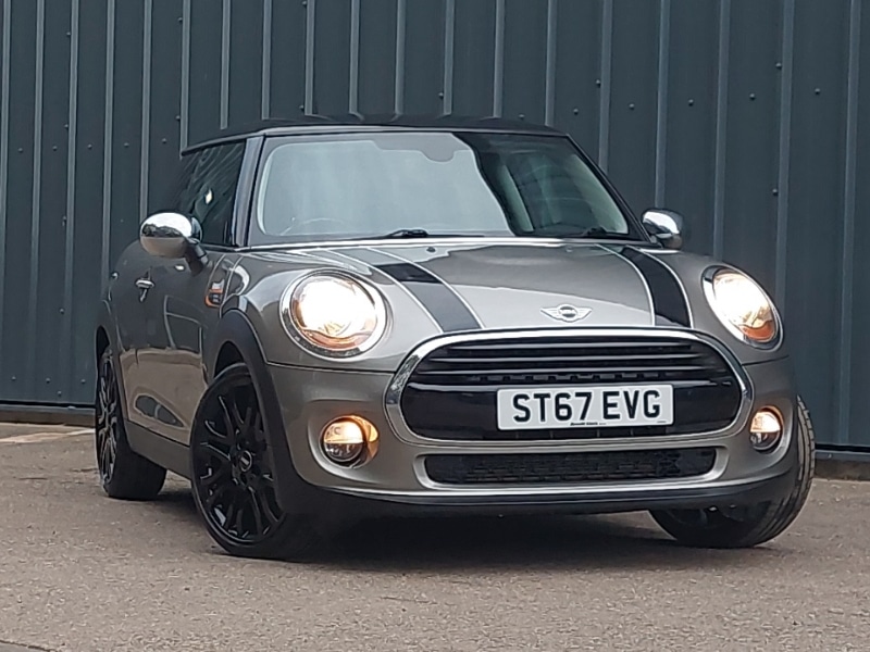 Used MINI Hatch 2017 for sale - 76465396: Photo 1