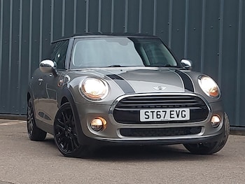 Used MINI Hatch 2017 for sale - 76465396: Photo
