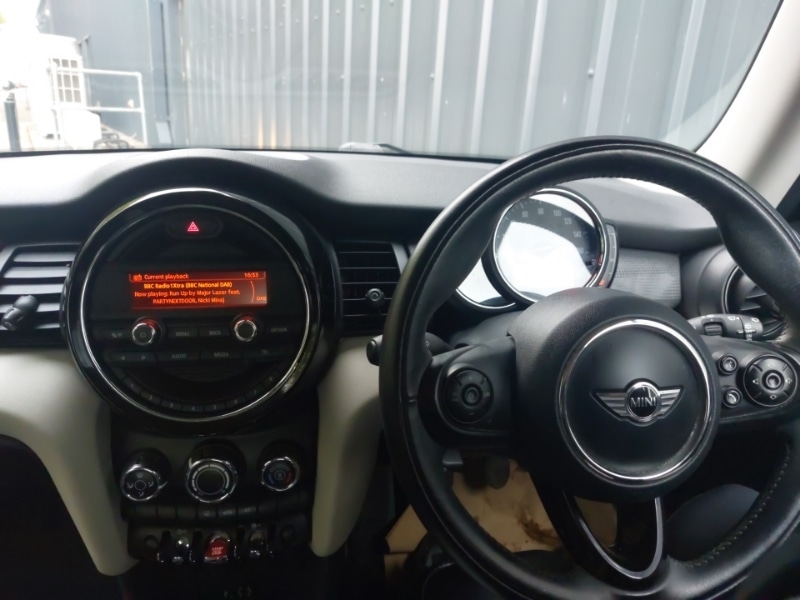 Used MINI Hatch 2017 for sale - 76465396: Photo 2