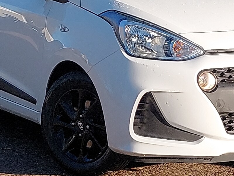 Used Hyundai i10 2018 for sale - 77078121: Photo 9