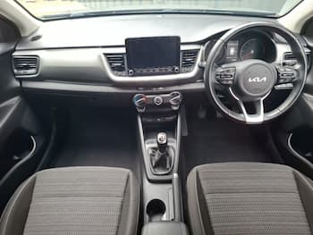 Used Kia Stonic 2021 for sale - 79694323: Photo
