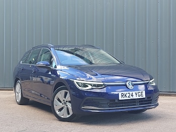Used Volkswagen Golf 2024 for sale - 78841794: Photo