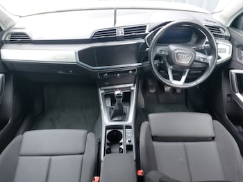 Used Audi Q3 2019 for sale - 75894122: Photo 2
