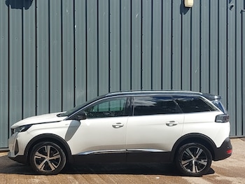 Used Peugeot 5008 2022 for sale - 78936804: Photo