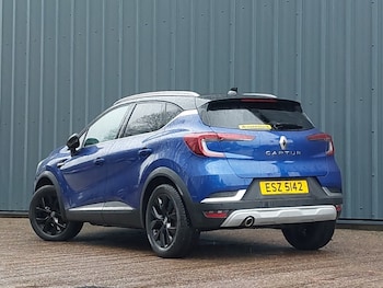 Used Renault Captur 2020 for sale - 77476003: Photo