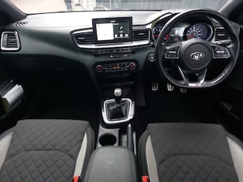 Used Kia Ceed 2019 for sale - 79044314: Photo
