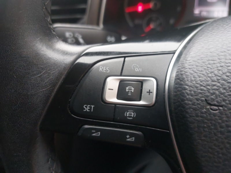 Used Volkswagen T-Roc 2019 for sale - 76483997: Photo 15