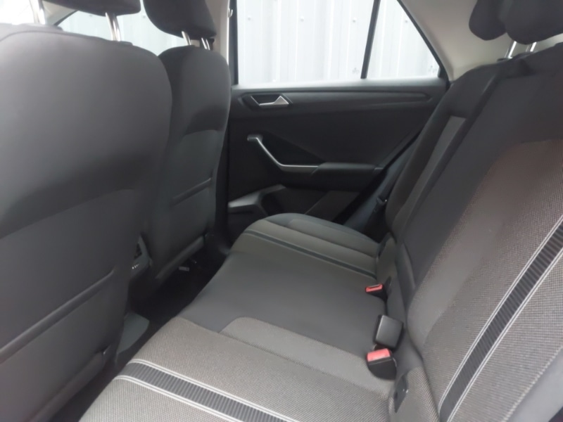 Used Volkswagen T-Roc 2019 for sale - 76483997: Photo 6