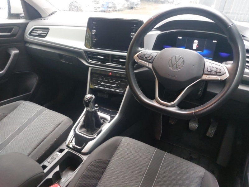 Used Volkswagen T-Roc 2022 for sale - 76365738: Photo 10