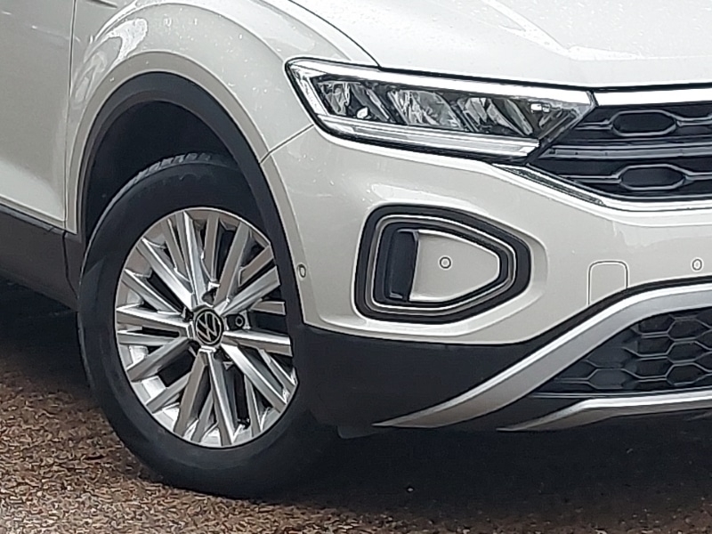 Used Volkswagen T-Roc 2022 for sale - 76365738: Photo 9