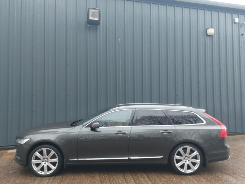 Used Volvo V90 2017 for sale - 76880215: Photo 4