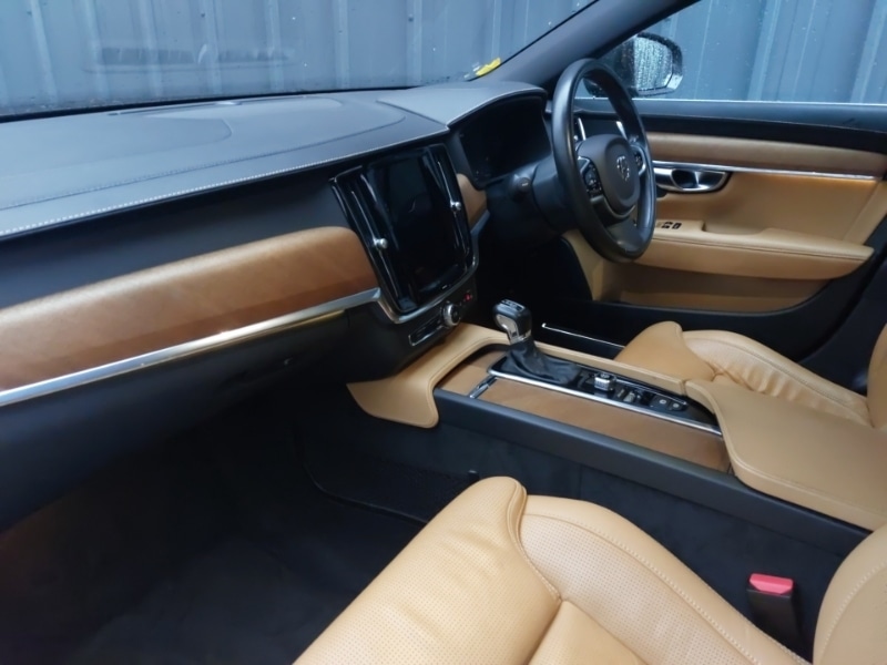 Used Volvo V90 2017 for sale - 76880215: Photo 5