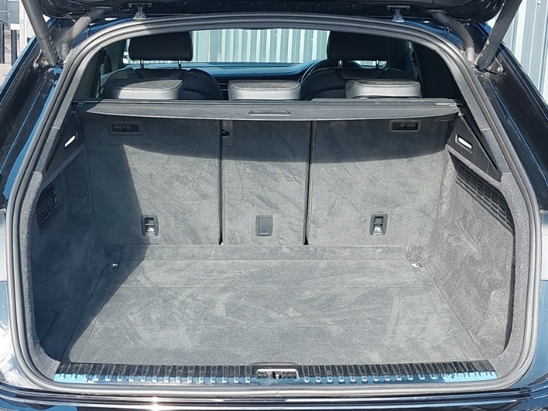 Used Audi Q8 2022 for sale - 77777361: Photo 8