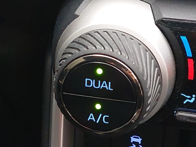 Used Toyota RAV4 2019 for sale - 77466881: Photo 17