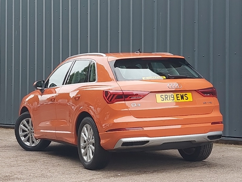 Used Audi Q3 2019 for sale - 76145120: Photo 3