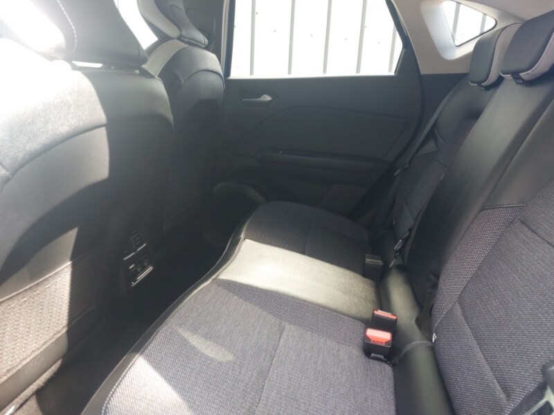 Used Renault Captur 2022 for sale - 76543226: Photo 6