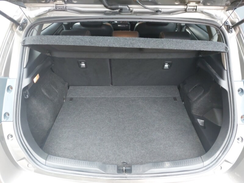 Used Toyota Auris 2018 for sale - 76478746: Photo 8