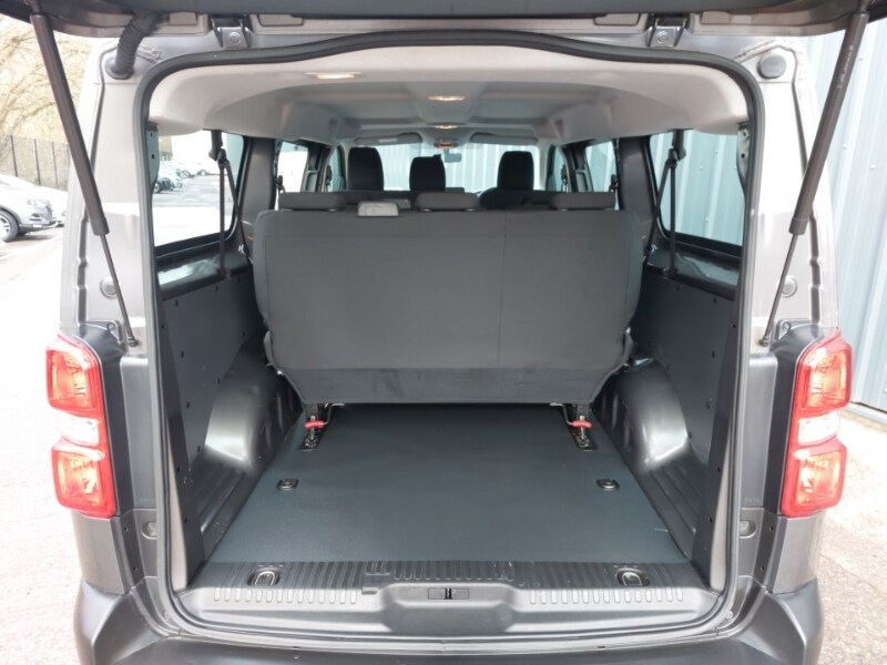 Used Vauxhall Vivaro Life 2022 for sale - 77815690: Photo 8