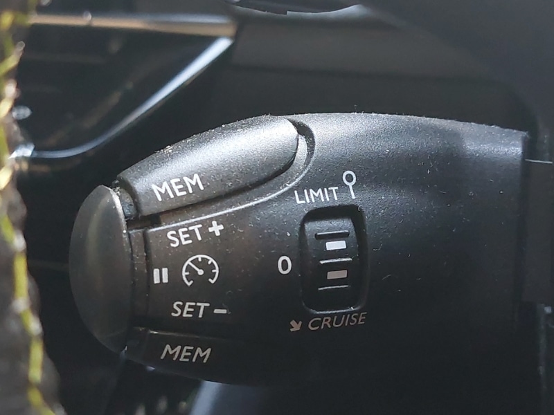 Used Peugeot 208 2020 for sale - 76533195: Photo 15