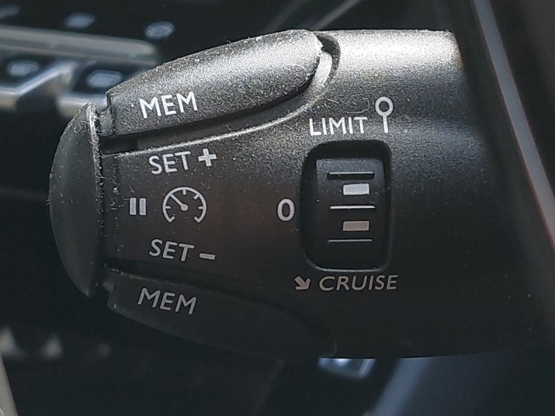 Used Peugeot 208 2023 for sale - 78147472: Photo 14