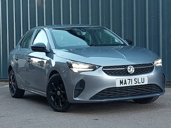 Vauxhall - Corsa