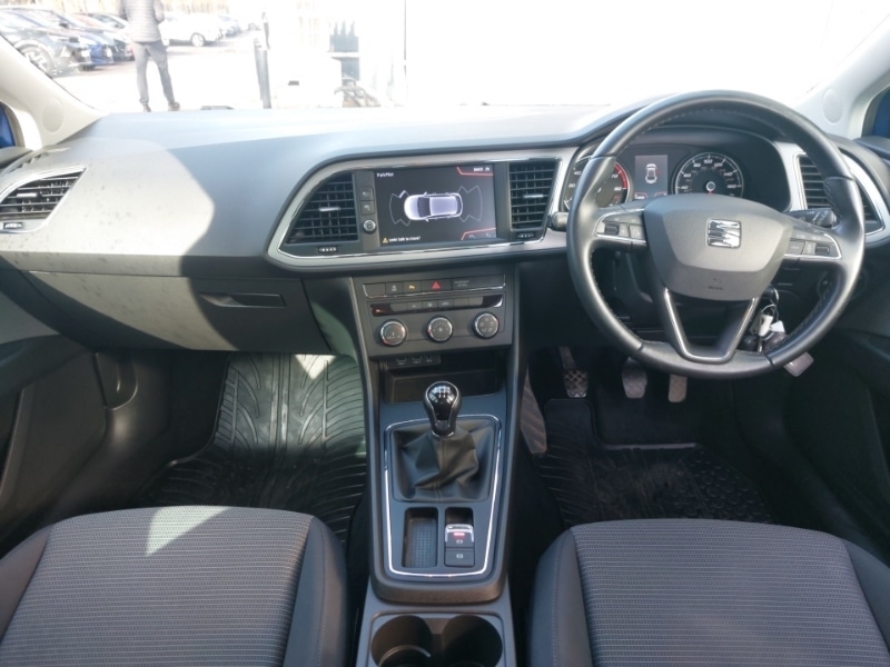 Used SEAT Leon 2019 for sale - 77948011: Photo 2