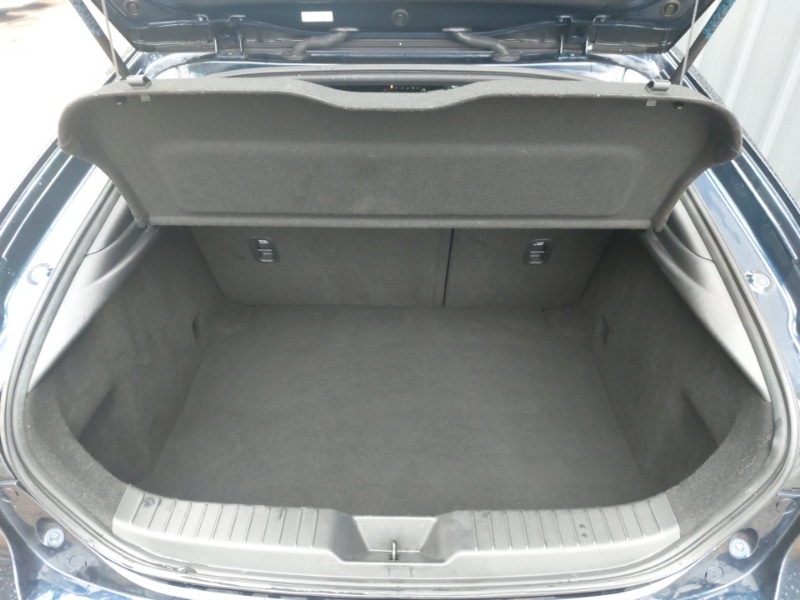 Used Mazda Mazda3 2022 for sale - 76369729: Photo 8