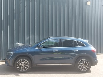 Used Mercedes-Benz EQA 2023 for sale - 79492952: Photo