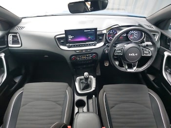 Used Kia Ceed 2022 for sale - 76309277: Photo 2