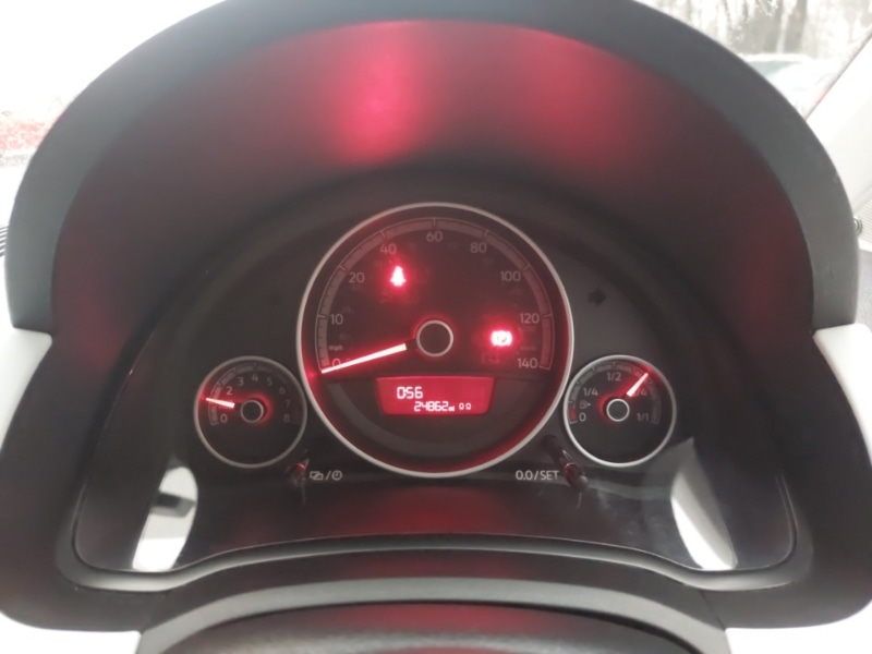 Used Volkswagen up! 2016 for sale - 77405296: Photo 17