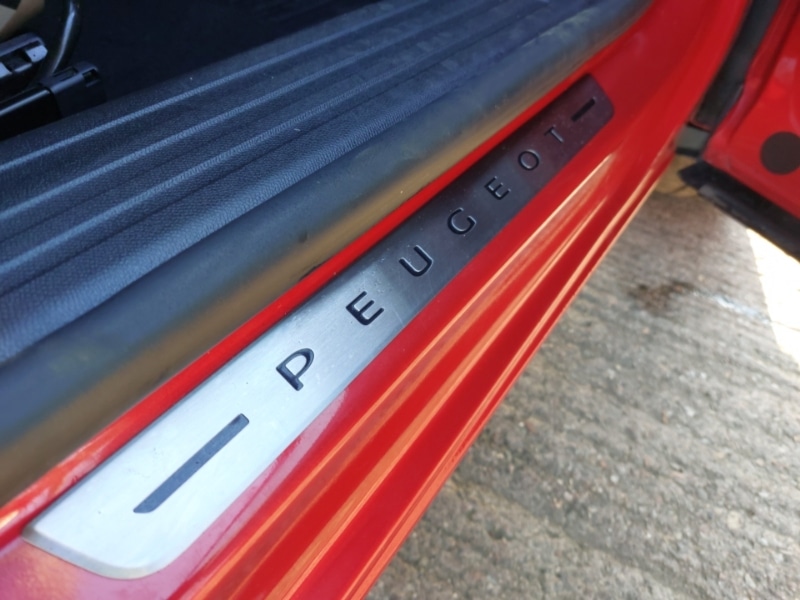 Used Peugeot 2008 2020 for sale - 77070210: Photo 14