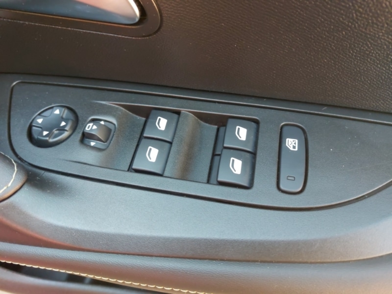 Used Peugeot 2008 2020 for sale - 77070210: Photo 15