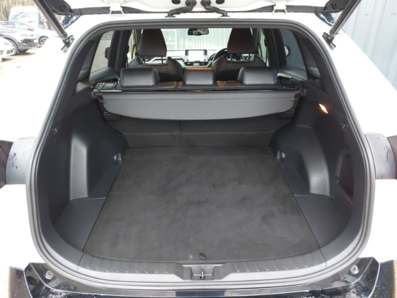 Used Toyota RAV4 2019 for sale - 77709234: Photo 8