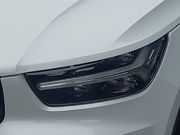 Used Volvo XC40 2021 for sale - 75963840: Photo 12
