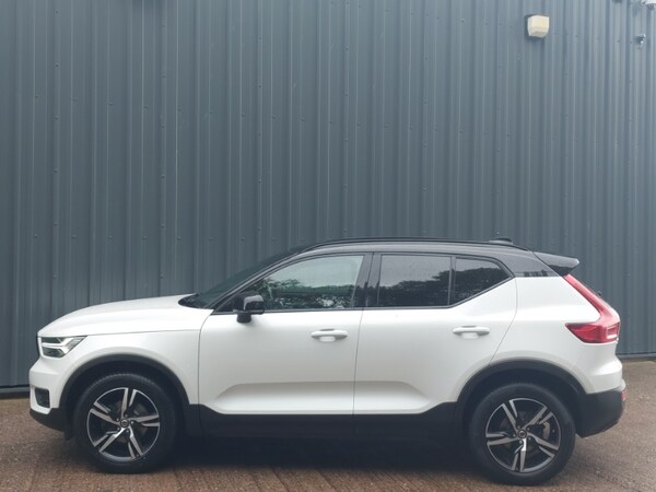 Used Volvo XC40 2021 for sale - 75963840: Photo 4